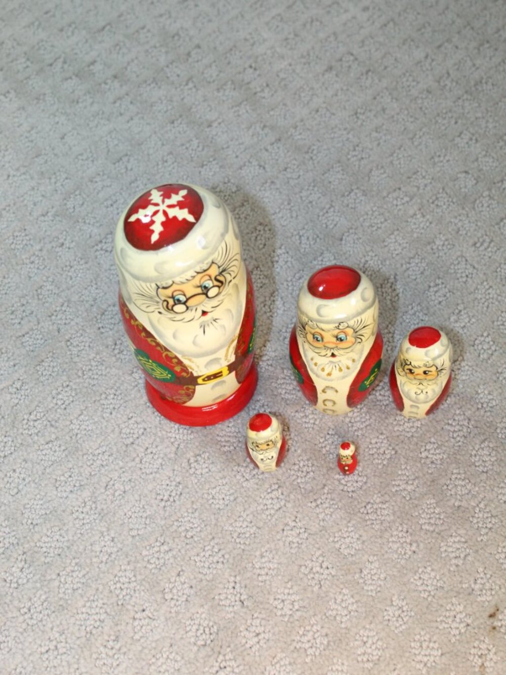 Set of 5 Hand Painted Signed Russian Nesting Santa Wearing Glasses 6.5"x2.5"